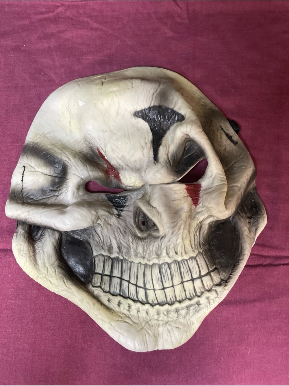 Vintage Skull Horror Halloween Mask - White and Black